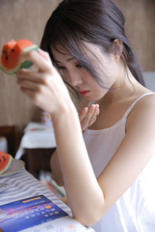 我只想吃你身上的两个大馒头